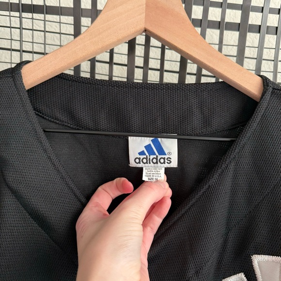 Vintage adidas New York Yankees black Jersey - Picture 7 of 7